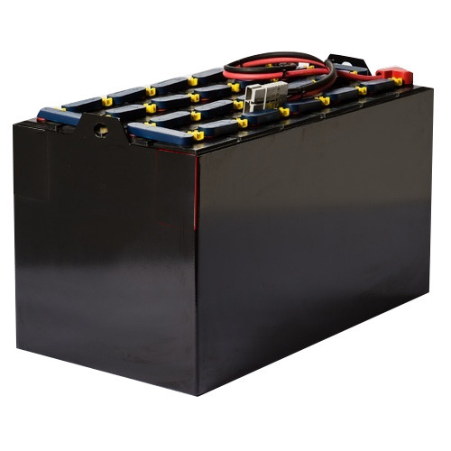 how to maintain forklift battery