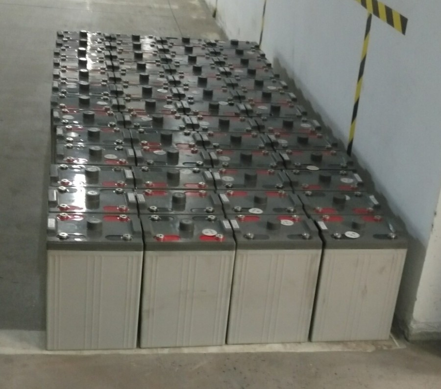 Lead-acid battery