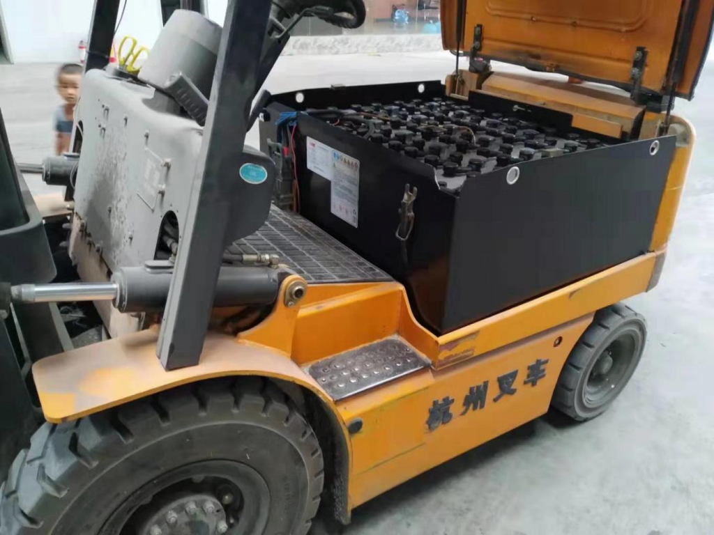 electric forklift battery