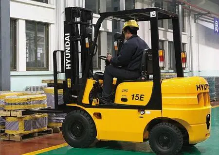 electric forklift market